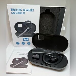 Wireless Bluetooth Earbuds with Charging Case - Black